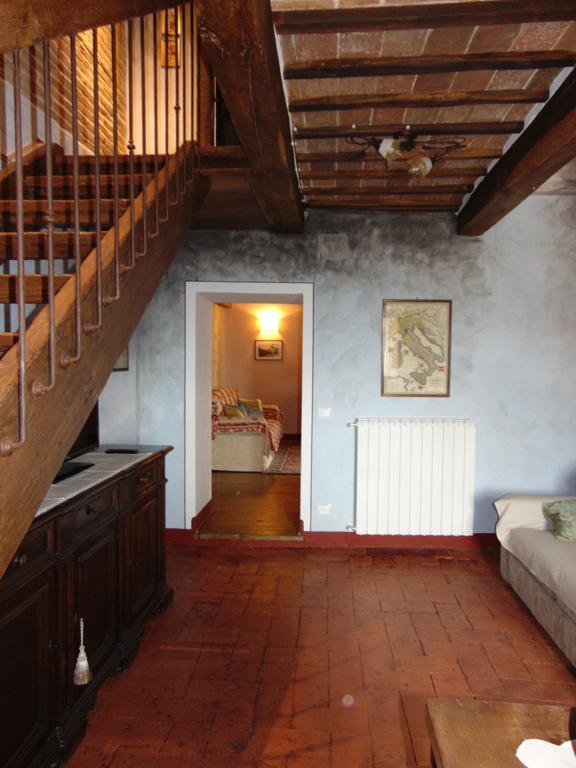 Domus Ghibellinae- Fonte Di San Benedetto Apartman Cortona Szoba fotó