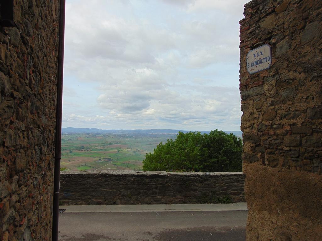 Domus Ghibellinae- Fonte Di San Benedetto Apartman Cortona Szoba fotó